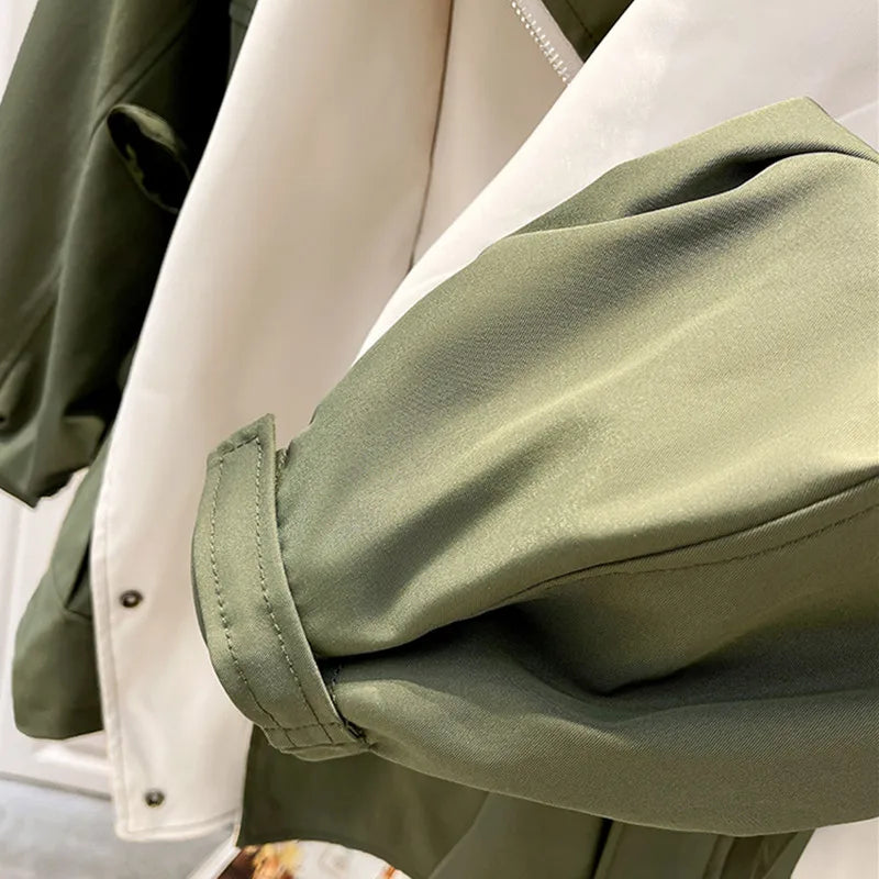 By Ophelia™ | Stylish windbreaker with protection against weather and wind 
