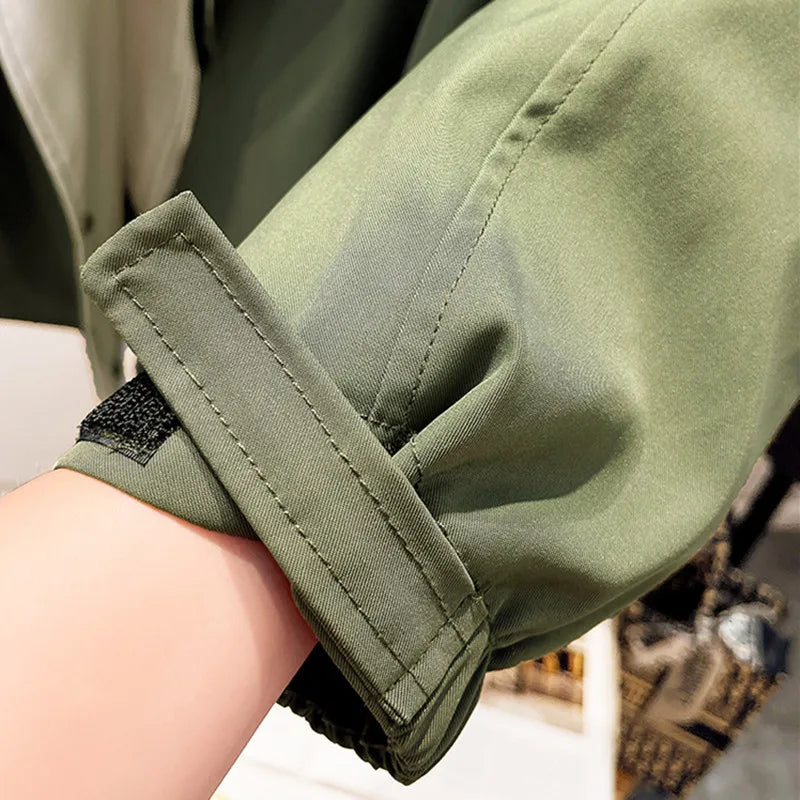 By Ophelia™ | Stylish windbreaker with protection against weather and wind 